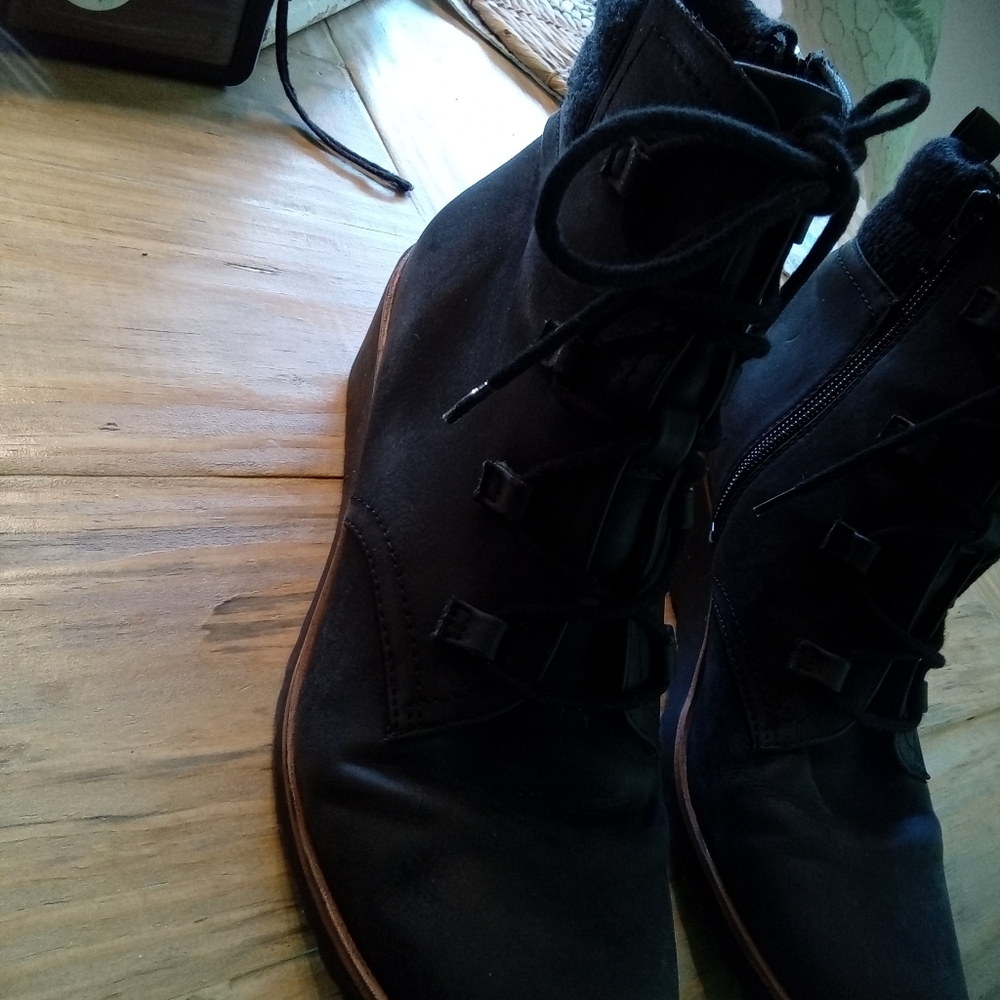 Life Stride Zone Velocity 2 Black Lace-Up Wedge Ankle Boots 2" Heel Size 10